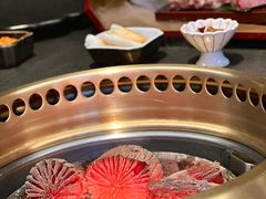 -铭牛烧肉·和牛海鲜自助(高新月牙湖店)