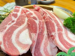烤五花肉-草家酱蟹炭火烤肉店(珲春南路一店)
