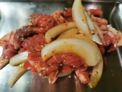 -围炉肉舍•炭烤活鳗•丹东海鲜烤肉(步行街店)