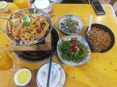 -民食香·腊排骨野生菌美食(木府店)