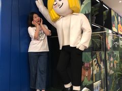 -LINE FRIENDS Garosu-gil Flagship Store