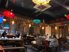 大堂-矮板凳老火锅(宽窄巷子店)