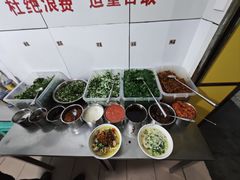-文山荷鲜居(翠湖店)