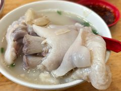 -雷祖芳老妈蹄花店