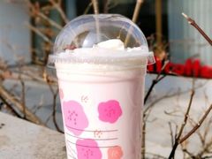 樱花小铁-瑞幸咖啡(纽宾凯酒店新华路店)