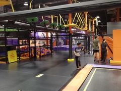 -Tenker Club弹刻极限主题公园 · 蹦床 · 团建 · 生日派对(大关店)