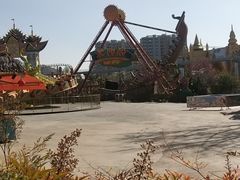 -七彩云南欢乐世界