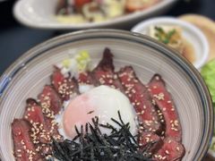 招牌牛排丼-橘酱餐厅