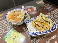 韭菜鲜肉锅贴-长人馄饨铺(解放街店)