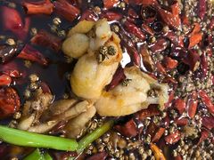 麻辣馋嘴蛙-沸腾鱼家(大尧三路店)