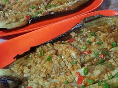 -覃记海鲜美食餐厅