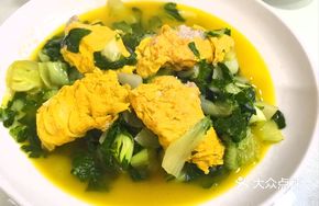 Stewed Yellow Flower Vegetable with Handmade Egg Dumplings