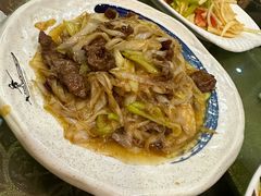蒜爆羊肉-阿拉木汗餐厅(山大路店)