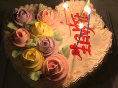 -红宝石·鲜奶小方·海派西点房(长阳店)