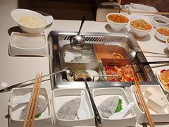 -海底捞火锅鲜切牛肉主题店(长寿路店)