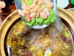 -威邵鸡煲(西华路总店)