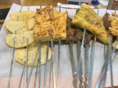 -亿牌牌东北烧烤(怀特店)