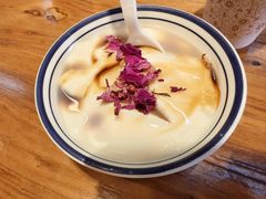 -云阿蛮云南生烫牛肉米线(奉贤路店)