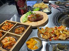 -马路牙子烧烤音乐酒馆(望京店)