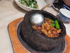 石锅杭椒牛蛙-桂满陇-西湖船宴(西单大悦城店)
