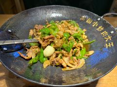 -费大厨辣椒炒肉(万家丽一店)