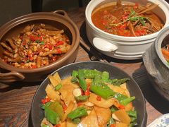 -银泰百货(海宁店)