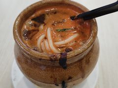 罐罐臭豆腐米线-云平风味园(护国路店)