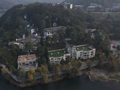 -华凌山庄·隐湖栖