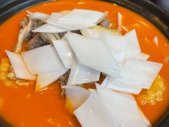 襄阳砂锅牛三鲜-莲餐厅·湖北菜·藕汤是头牌(愚园路店)
