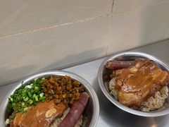 -梁阿婆廿年老牌扣肉糯米饭