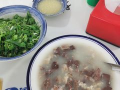 -何记羊汤馆(丽水佳源店)