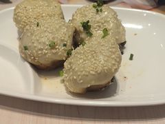 -小杨生煎(金山百联购物中心3楼店)