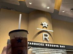 -星巴克臻选(上海合生汇1F店)