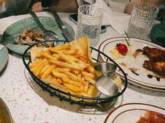 -CRAZYONES西班牙海鲜饭(上海美罗城店)