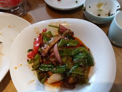 -严记小天府酸菜鱼(西四路店)