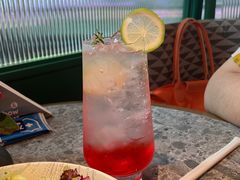 -芭莉与彩虹西餐厅(成都合生汇店)