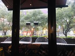 -Carbon莫卡哆·意大利复古集市餐厅(杭州大厦店)