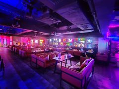 -8+1粤语·Live house