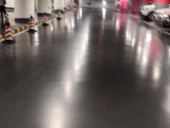 -恒隆广场·停车场