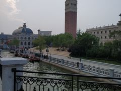 -东港音乐喷泉广场