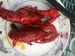 -去吃小龙虾·江湖菜·烧烤(南滨路店)