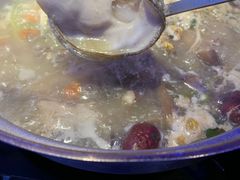 -千岛蚝高压锅生蚝·人参火锅(白云万达店)