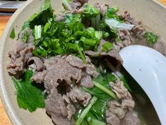 -大众跷脚牛肉馆·非遗传承单位(峨眉山店)