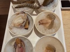 -雍和会海鲜姿造自助(湖东路店)