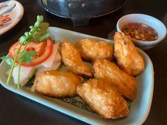 酥炸墨鱼卷-大头虾越式风味餐厅(光明广场店)