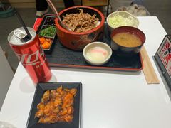 -牛邸·烧肉饭(来福士店)