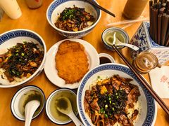 -沪西老弄堂面馆(定西路店)