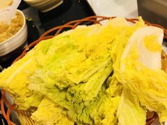 -鲜入围煮花胶鸡海鲜火锅