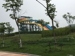 -汤山欢乐水世界