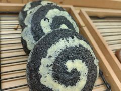 -焙丽拾光(麦凯乐直营店)